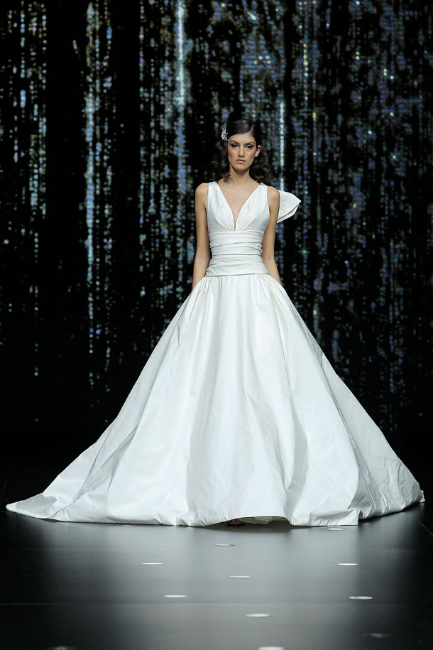 ilovebrides.pt Pronovias Coleção noiva 2020
